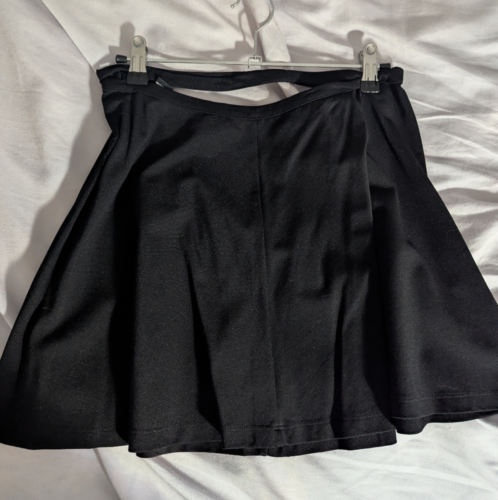 Forever 21 Black Skirt Size M